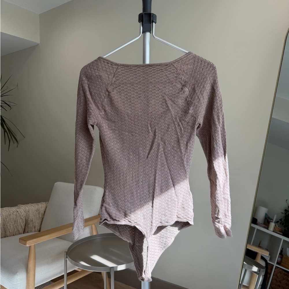 Women’s | Abercrombie & Fitch Pointelle Square Neck Bodysuit, Beige | Medium - Picture 5 of 7